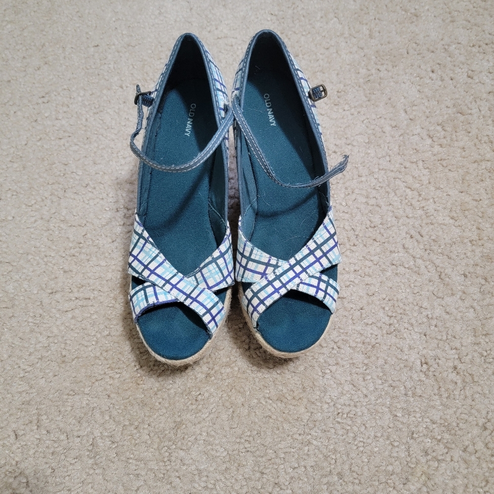 Old navy wedges